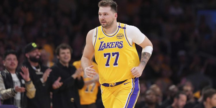 NBA rezultati! Lakersi pobjeđuju s Dončićem, Bostonom i Golden Stateom
