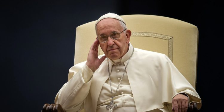 Najnovije informacije vezane za Papino zdravstveno stanje: Molimo za njega