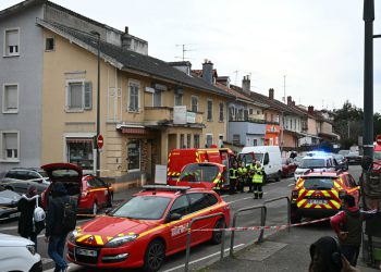 Napad noža koji je ubio jedan, a ozlijeđen nekoliko u Francuskoj bio je “islamistički terorizam”, kaže Macron