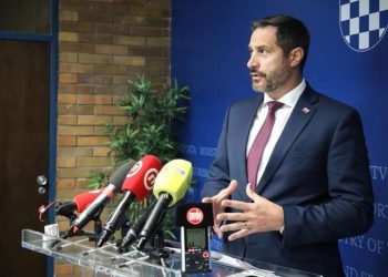 Nećemo smanjivati PDV u turizmu!