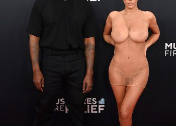 Neokrenute fotografije supruge Kanye Westa Bianca Censori prije slave otkrivaju da je možda bila majstor iza svog kontroverznog golog Grammyja