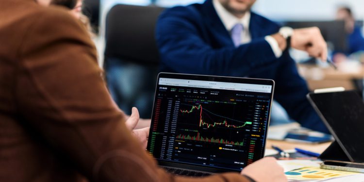 Nesigurnost na svjetskim burzama, Wall Street oštro pao