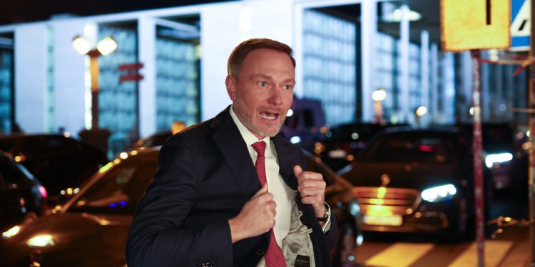 Njemački liberalni vođa povlači se nakon izbornog poraza – RT World News