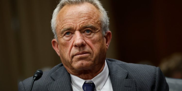 Nominacija Roberta F. Kennedyja mlađeg prolazi ključno glasanje unatoč Demsu ” Teška briga ‘