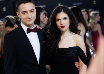 O, mladosti najlipša! Pogledajte slike s maturalne zabave splitskih gimnazijalaca