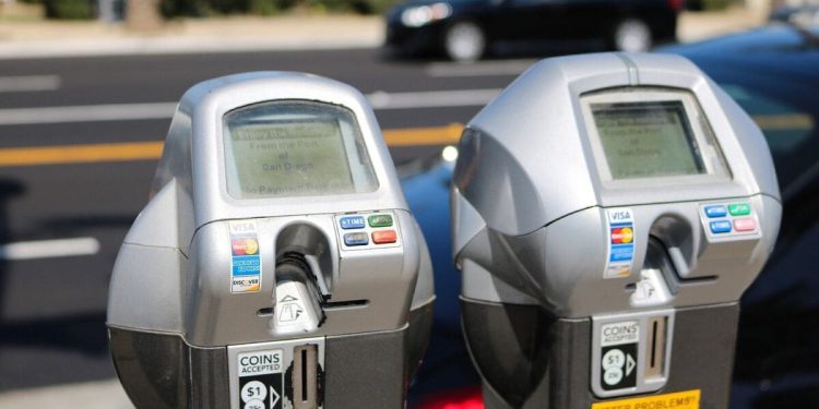 Obio parkirni automat, šteta veća od tisuću eura