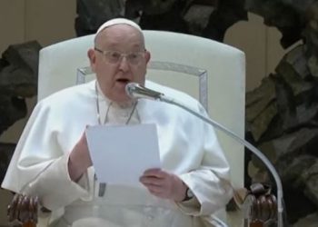 Oglasio se Vatikan: “Papa Franjo je malo bolje”