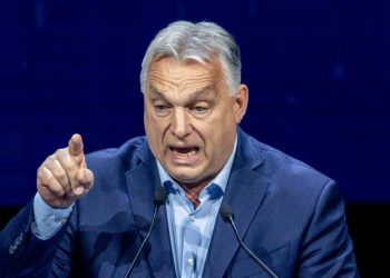 Orban eksplodira uvjerenje voditelja bosanskih Srbnica – RT World News