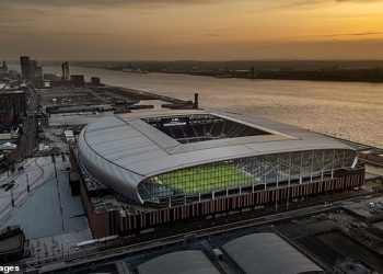 Otišao sam na Evertonovo otvaranje novog stadiona i to je zapravo u tlu od 800 milijuna funti – sa samo jednim negativnim, piše Lewis Steele