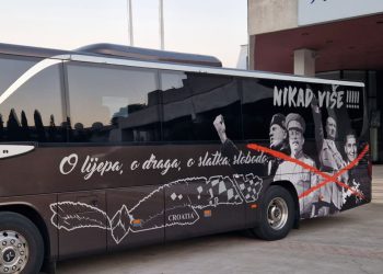 Ovaj bus vozi djecu po Splitu: “Neka golicaju maštu”