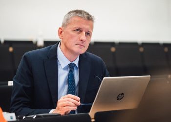 PRKIĆ: ‘Ako uđe u drugi krug, vjerujemo da Matijević postaje gradonačelnik. Ovakav HDZ u Splitu nije opcija nikome, Puljak se pokazao u pilanju stupića, stabala i zatvaranju štekata’