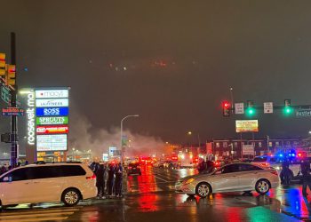 Philadelphia avionska nesreća – najnovija: Medicinski mlaz se sudara u užurbanoj stambenoj ulici, trenutke nakon polijetanja