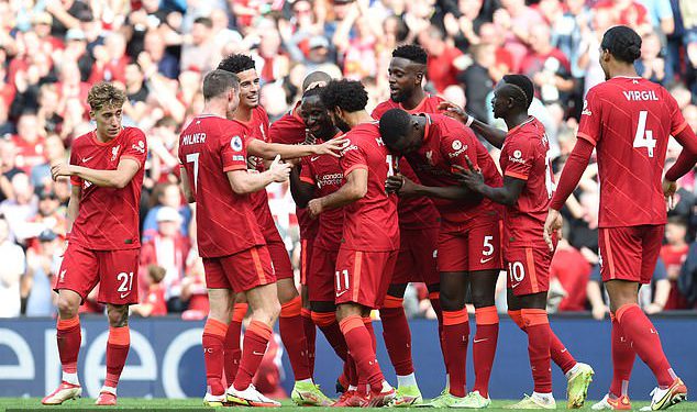 Pobjednik bivšeg liverpoola Premier lige debitirao je za B-Team mađarske strane Robbieja Keanea, za prvi nastup u 11 mjeseci