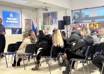 Policija nastavlja educirati roditelje, evo savjeta za sigurnost vaše djece u prometu