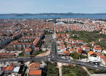 Policija privela četiri pijana muškarca zbog incidenta u kafiću benzinske postaje na zaobilaznici. Evo što se dogodilo