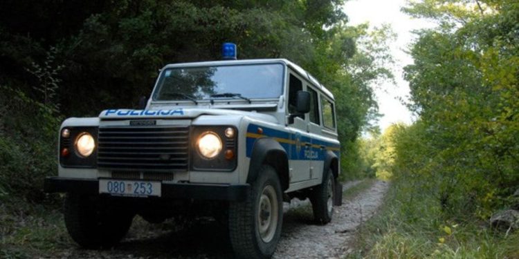 Policija u Umagu spriječila krijumčarenje Turaka kroz istarske šume prema Sloveniji