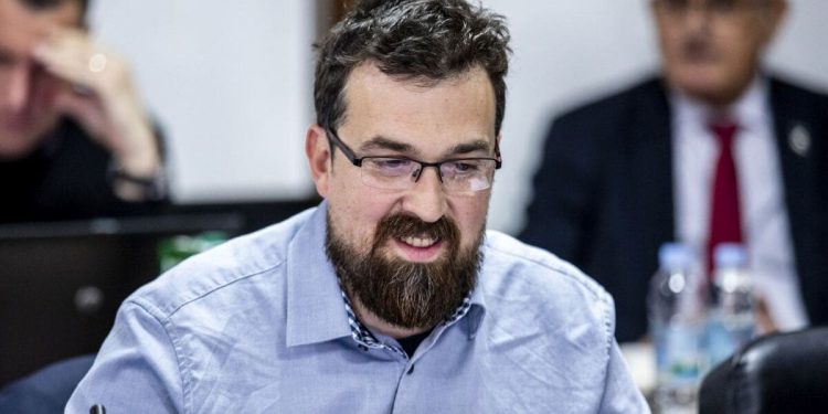 Predsjednik stranke Direkt prozvao ravnatelja Park-šume Marjan zbog zapošljavanja unatoč najavljenom outsourcingu