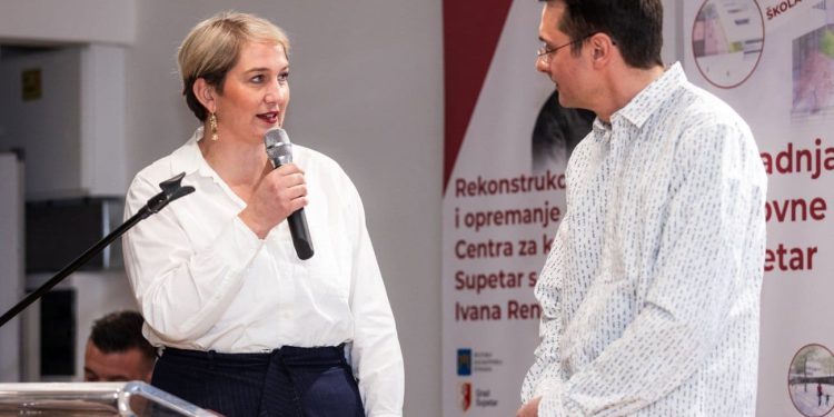 Predstavljen Supetar za nove generacije! Kreće izgradnja nove škole i Centra za kulturu Supetar