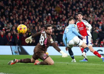 Premier liga, L’Arsenal ne fa 5 al Manchester City: -6 dal Liverpool