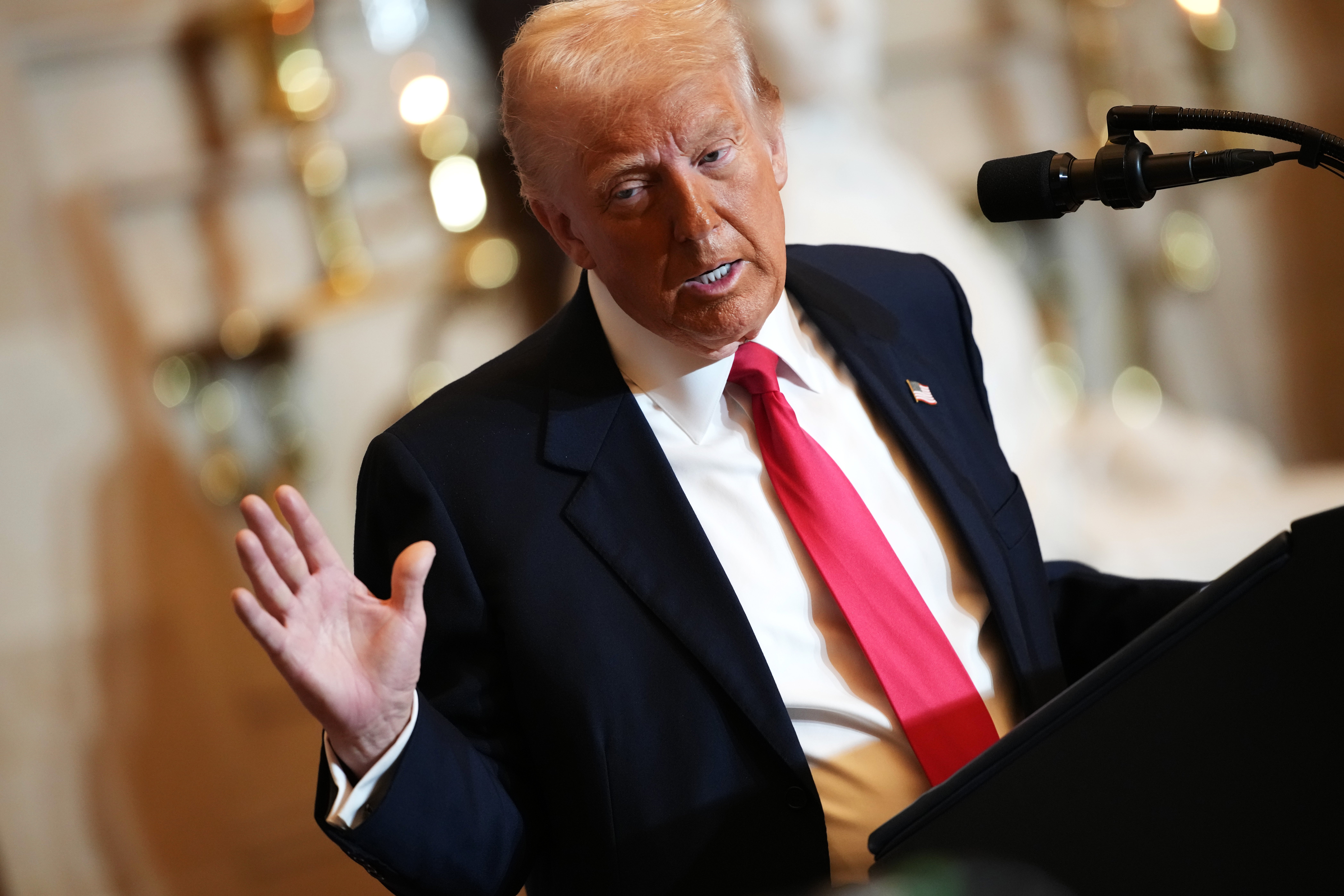 Trump govori na nacionalnom molitvenom doručku u četvrtak