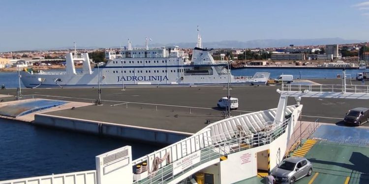 Priprema se natječaj za komercijalnu liniju Preko