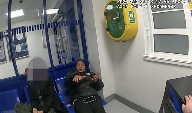 Pročitajte cijeli transkript šokantnog ispada Sama Kerra kod policajca dok se videozapis Matildas Star -a igra na suđenju u Londonu