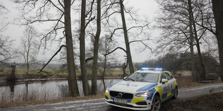 Pucnjava u Švedskoj – najnovije: Pet ljudi pucanih kao policija odgovara na ‘vrlo ozbiljan’ incident u Örebrou