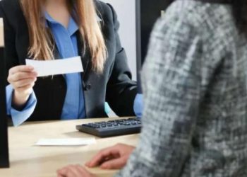 RAST KREDITA U BIH Stanovništvo se zadužilo za više od 5 milijardi KM u deset godina