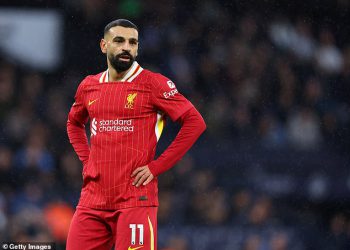 Raspravljaju o stručnjacima je li Mo Salah najveći igrač Premier lige ikada – kao što su Jamie Carragher i Co Laud najnoviji prikazi u pobjedi Man Cityja