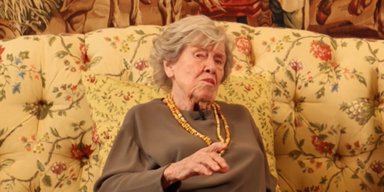 Reaganov most do Rusije, Suzanne Massie, umire u 94 – RT World News