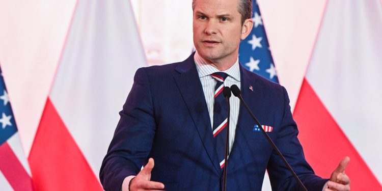 Republikanac koji je spasio Petea Hegsetha već je ‘zabrinut’ svojim komentarima na Ukrajinu