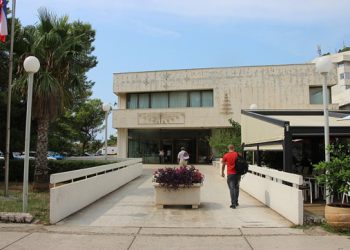 Restrikcije zbog gripe: Dubrovačka bolnica uvela nova pravila za posjete