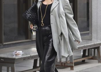 Rihanna izgleda elegantni izlazni sud s dečkom A $ rocky usred suđenja reperu