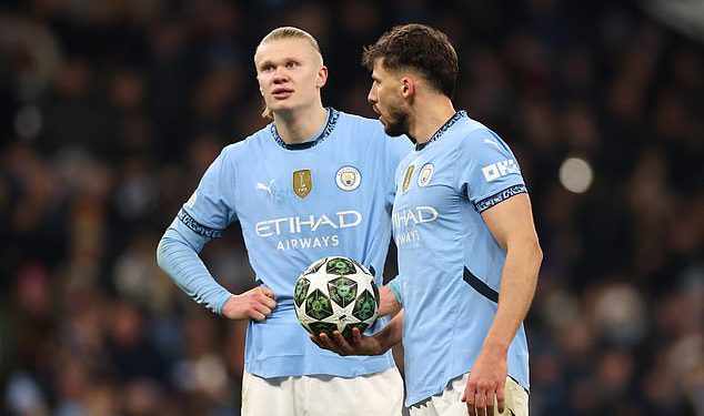 Roy Keane iznosi zadivljujuću tvrdnju da su borbe Man Cityja počele nakon što su ‘izašli na p ***’ nakon što su pobijedili u Premier ligi