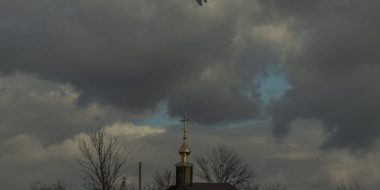 Rusija Ukrajinski rat Najnovije: Kiyiv okrivi Putina za smrtonosnu školsku raketnu štrajk dok je ruski guverner raznio moj