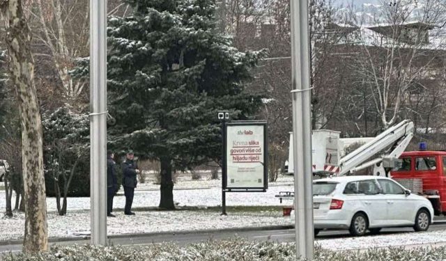 SARAJEVO Migrant na stablu napravio improvizirani ležaj i spavao