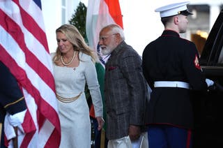 Indijski premijer Narendra Modi stiže u Bijelu kuću kako bi se sastao s američkim predsjednikom Donaldom Trumpom