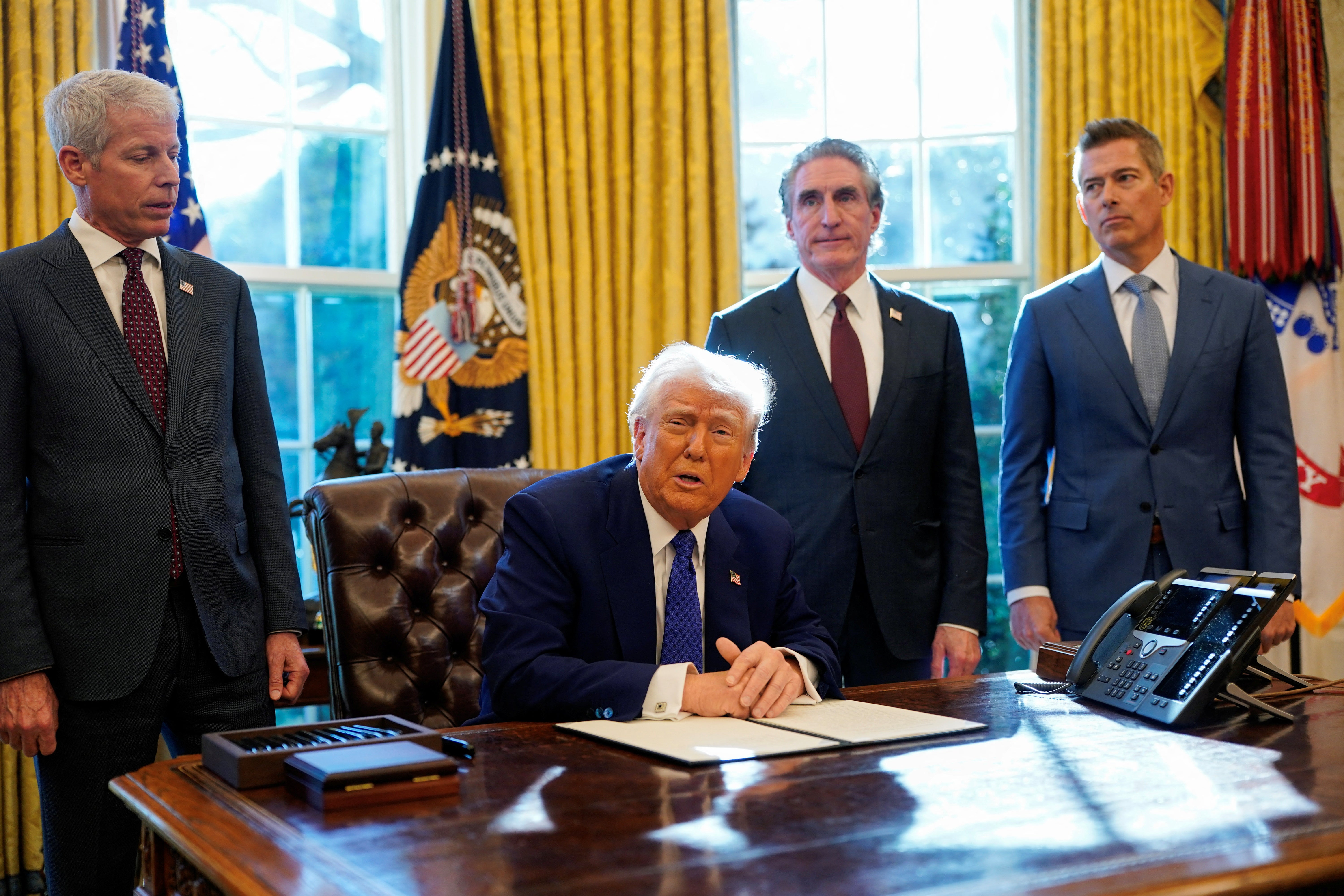 Predsjednik Donald Trump izdao je zamrzavanje zapošljavanja u cijeloj vladi. To je, zajedno s smanjenjem radne snage, stvorilo zbrku za osoblje Nacionalnog parka