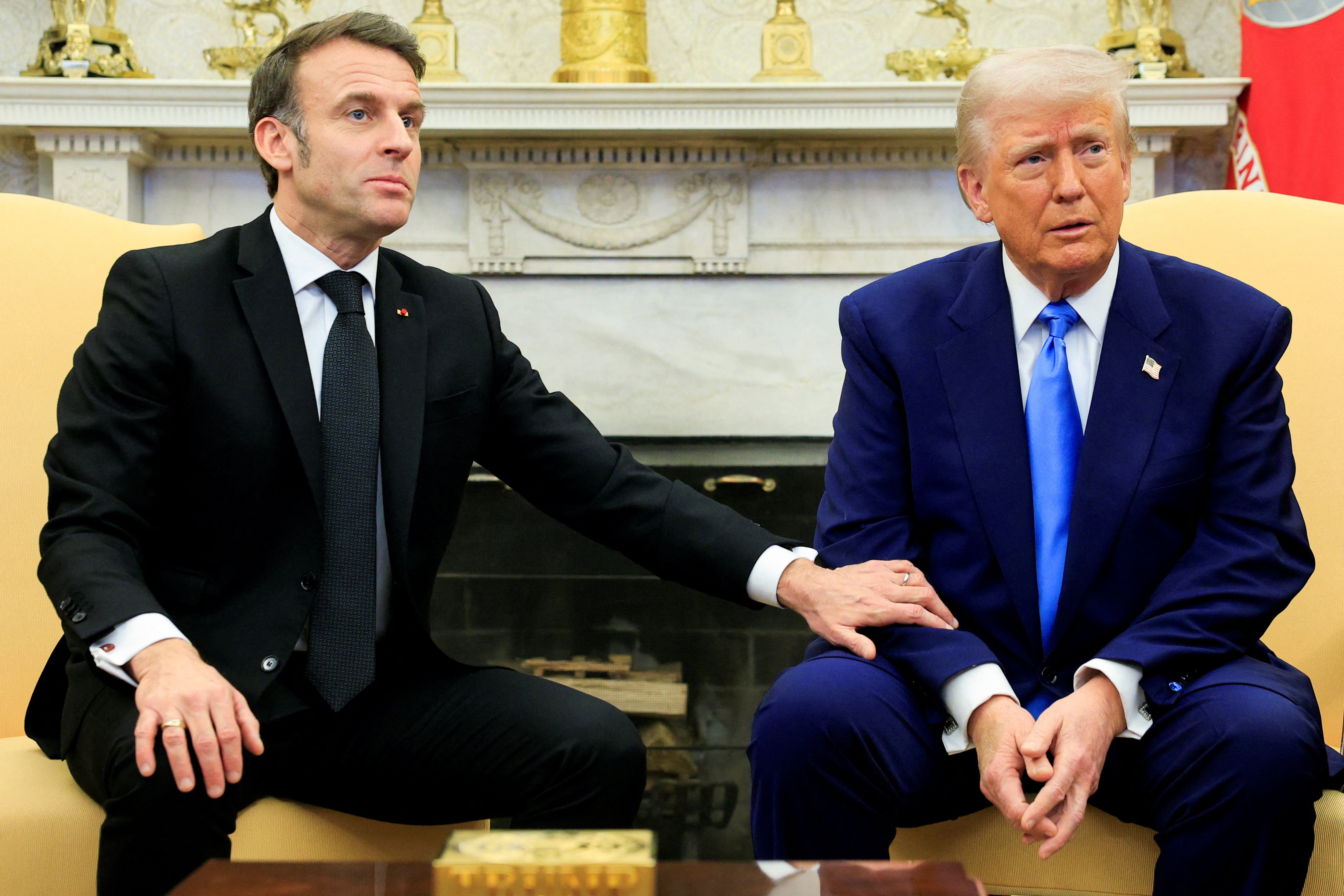 Francuski predsjednik Emmanuel Macron ispravlja američkog predsjednika Donalda Trumpa nakon što je tvrdio da je Europa 'posudila' novac u Ukrajini tijekom sastanka u ponedjeljak.