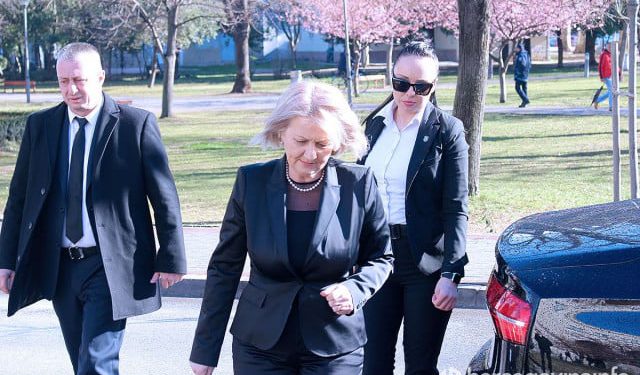 SIGURNOSNA KONFERENCIJA Borjanu Krišto i Elmedina Konakovića u Münchenu čuva 10 osoba iz osiguranja?!