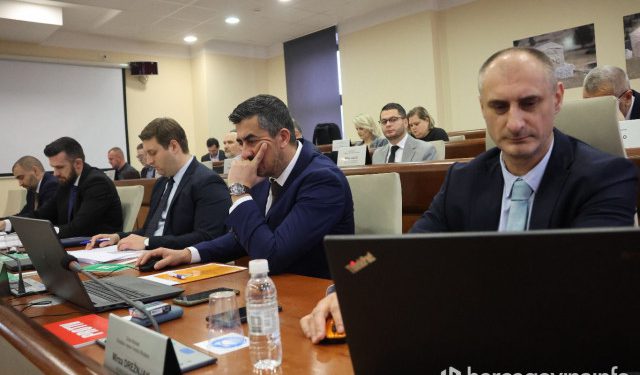 SJEDNICA GRADSKOG VIJEĆA Usvojen Nacrt proračuna Grada Mostara za 2025. godinu