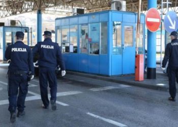 ŠTO SE NAJČEŠĆE ŠVERCA Carinici u prošloj godini zaplijenili tekstil, duhan, zlato i mobitele vrijednosti 17 milijuna KM