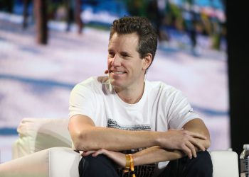 Sec ispušta sondu u Blizanci, Cameron Winklevoss zahtijeva povratak