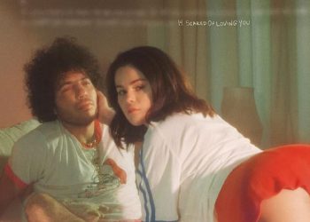 Selena Gomez najavljuje novi album s zaručnikom Bennyjem Blancoom – i ispusti prvi singl uplašeni da te volim