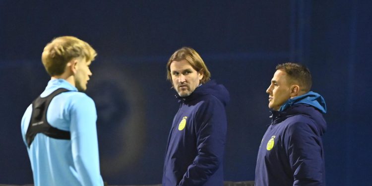 Sportske novosti – Bivši kapetan Dinama o smjeni u Maksimiru: ‘Neshvatljivo. Bojim se da javnost neće saznati pravi razlog’