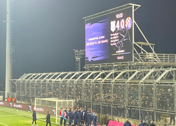 Sportske novosti – Boysi vikali ‘skinite dres’, Cannavaro vraćao igrače pred navijače. Tragičar se ispričao zbog pogreške