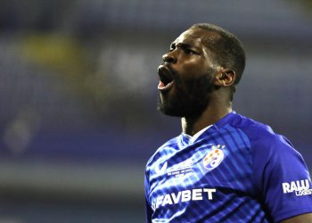 Sportske novosti – Kangi ‘kapnuo’ prvi bonus, Dinamo mu mora uplatiti tisuće eura. Kulenović? Gnjev je trebao usmjeriti drugdje