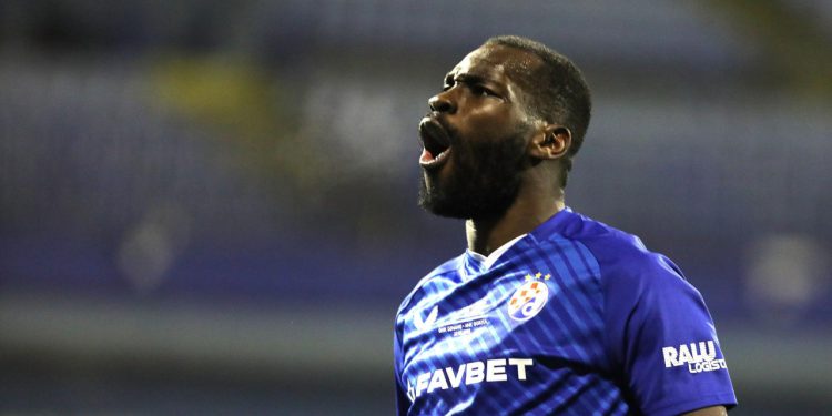 Sportske novosti – Kangi ‘kapnuo’ prvi bonus, Dinamo mu mora uplatiti tisuće eura. Kulenović? Gnjev je trebao usmjeriti drugdje