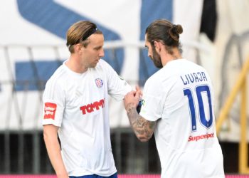 Sportske novosti – Livaja fantastičan, Rakitić samozatajan, a jedan hajdukovac s formom je na ‘vi’. Osijek izgledao kao drugoligaš