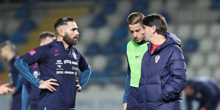 Sportske novosti – ‘Livaja je TV u boji za Budimira, Matanovića i mladog Ivanovića. Sreća da je Kustić bio pametan…’